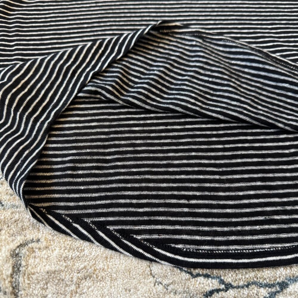 Vince Striped Cocoon Scoop Neck Tee - Picture 7 of 9